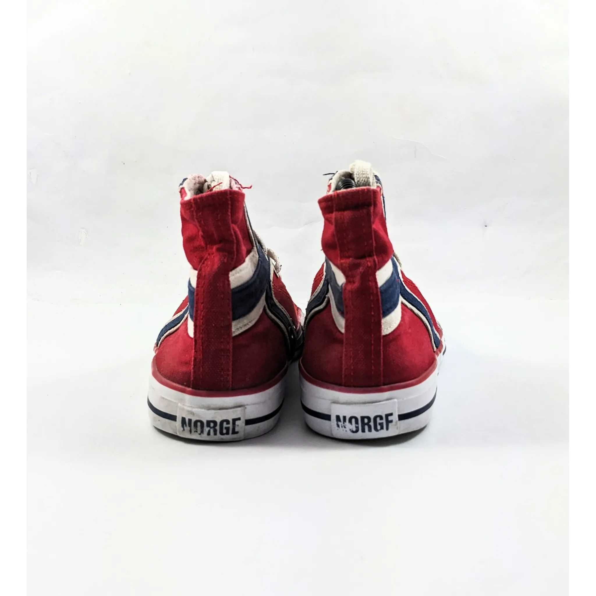 Norge Red Hightops