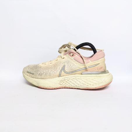 Nike ZoomX | Thick Sole Light Pink Sneakers