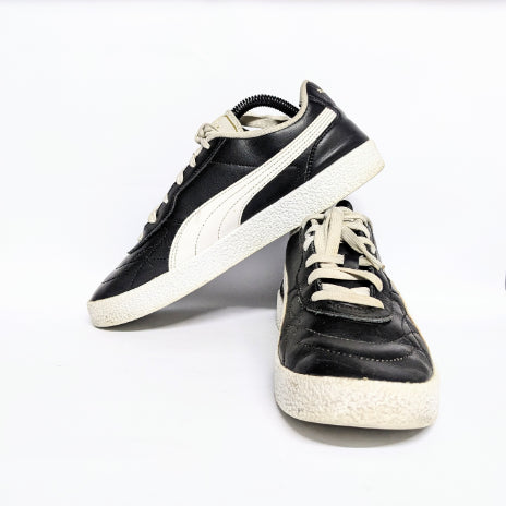 PUMA black Leather Sneakers for Men & Women