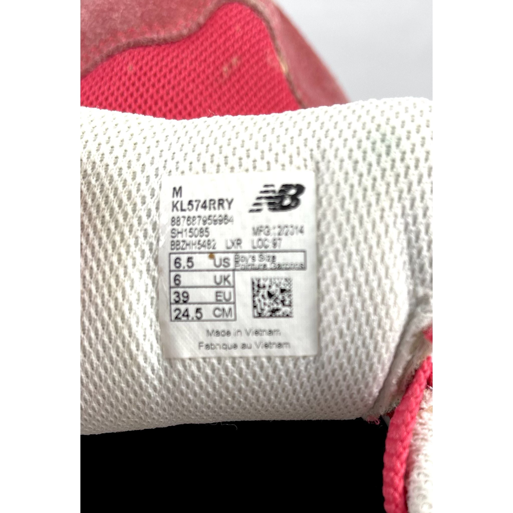 Red New-Balance