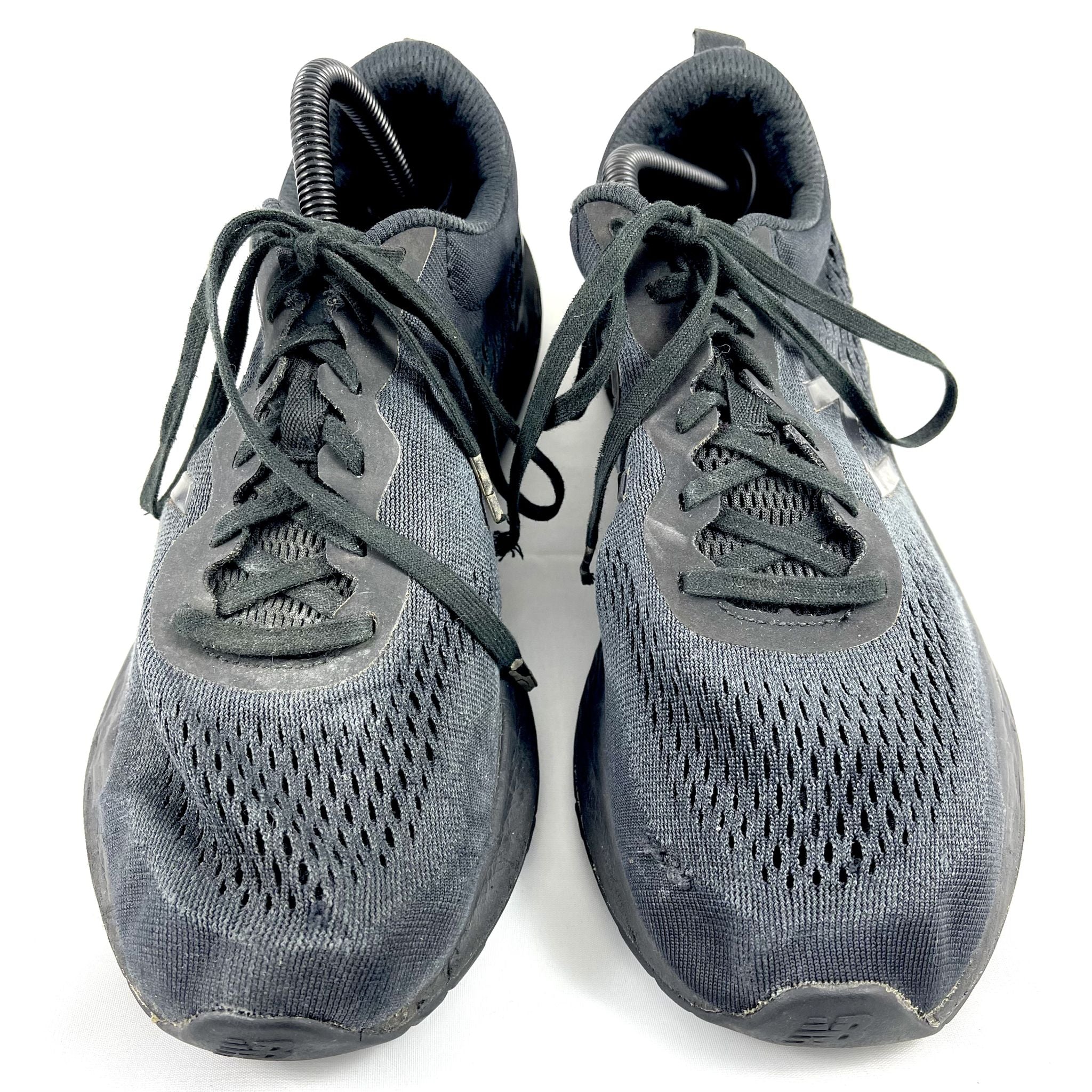 بنطال رياضي مستورد باللون الأسود من New_Balance