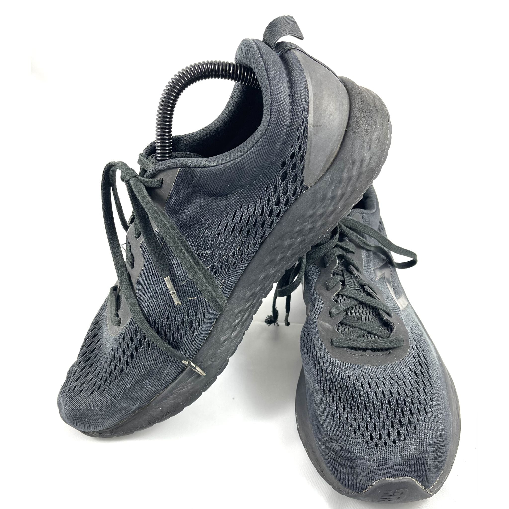 بنطال رياضي مستورد باللون الأسود من New_Balance