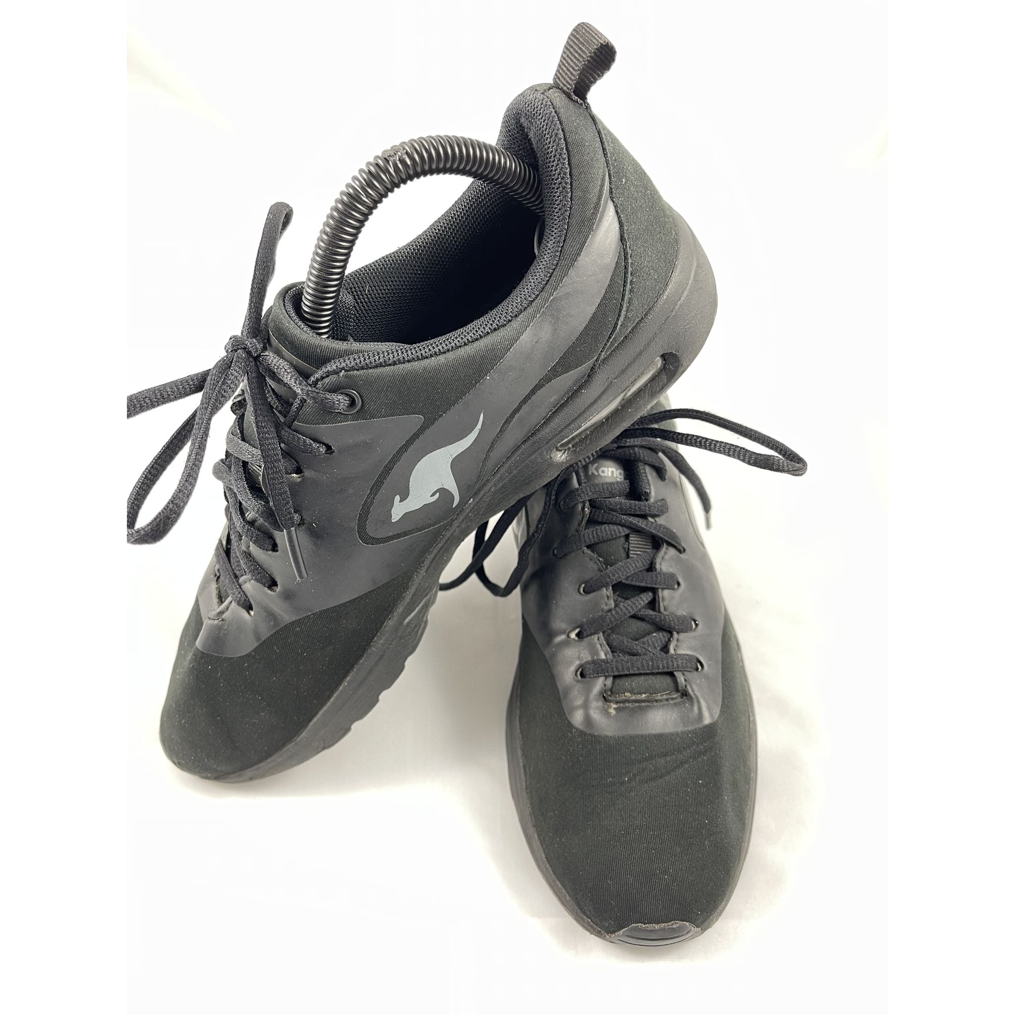 KangaRoos Black Sneakers