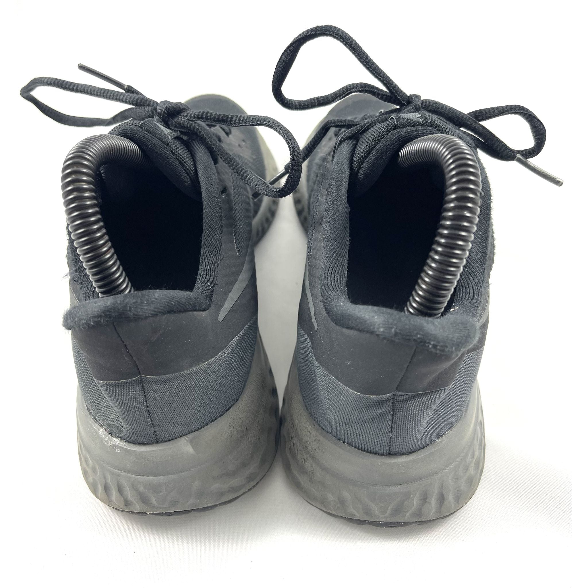 Nike Black  Lightweight Shoes