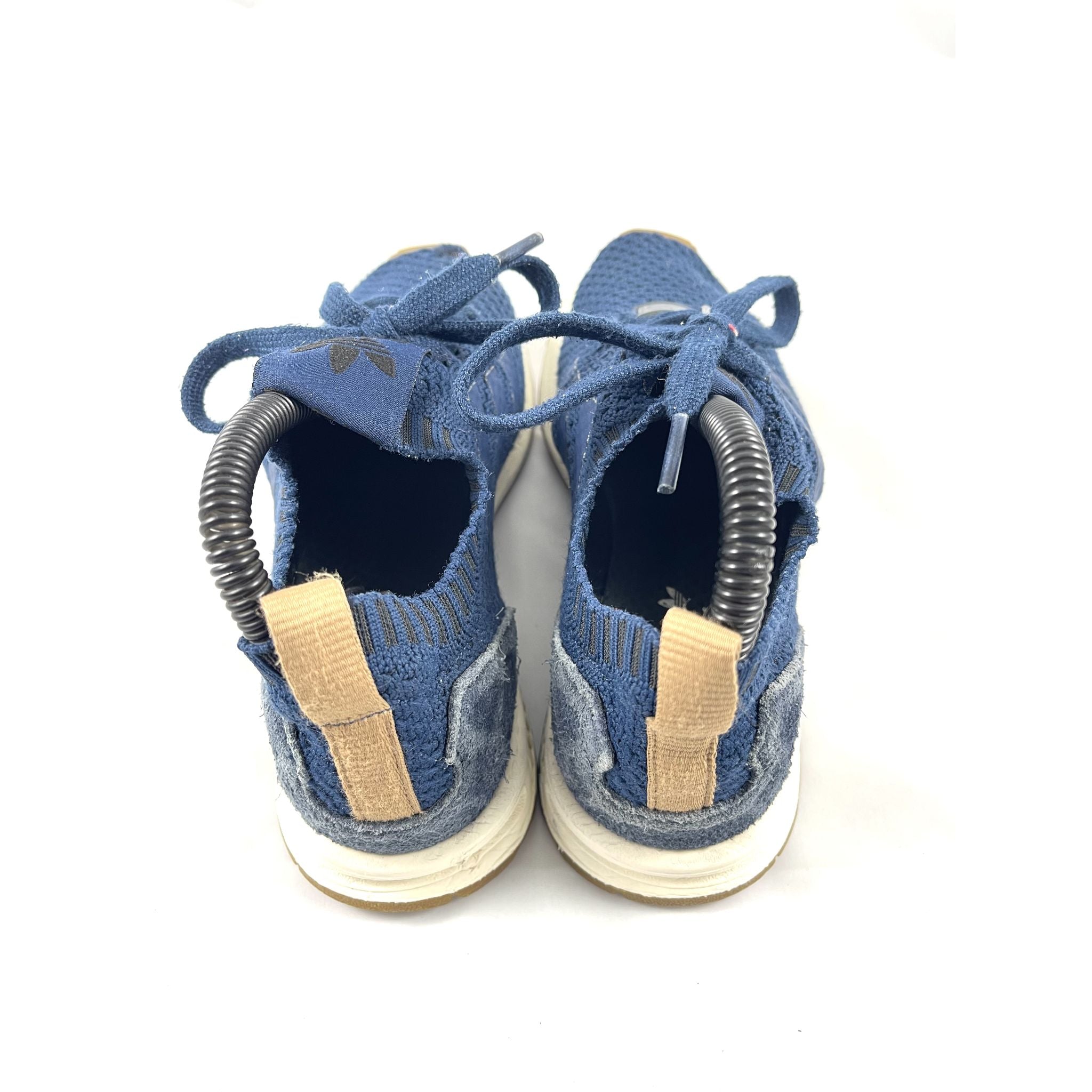 Zakheerah Preloved shoes for sale - Vans, Converse, Nike and more at affordable prices %100 Original Authentic