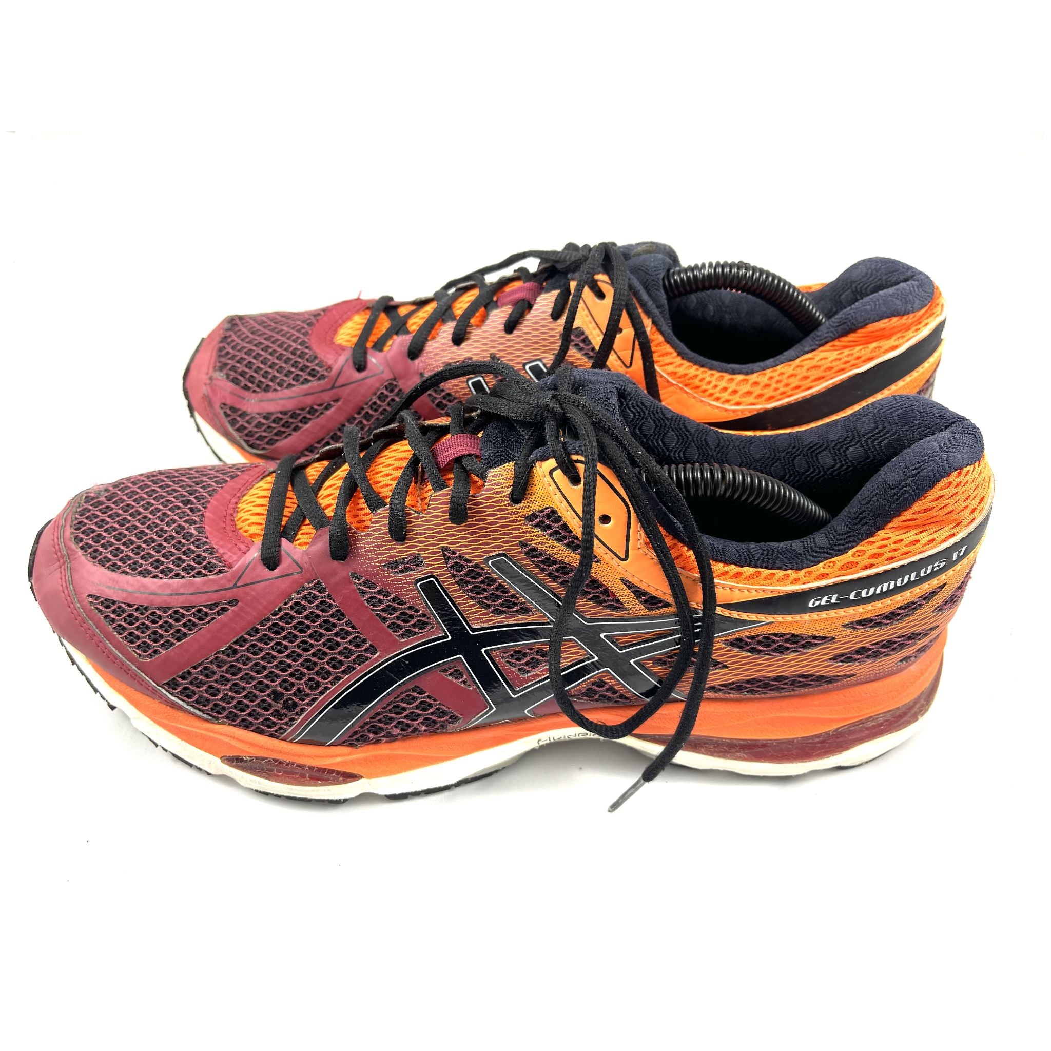 أحذية ASICS البرتقالية ممتازة