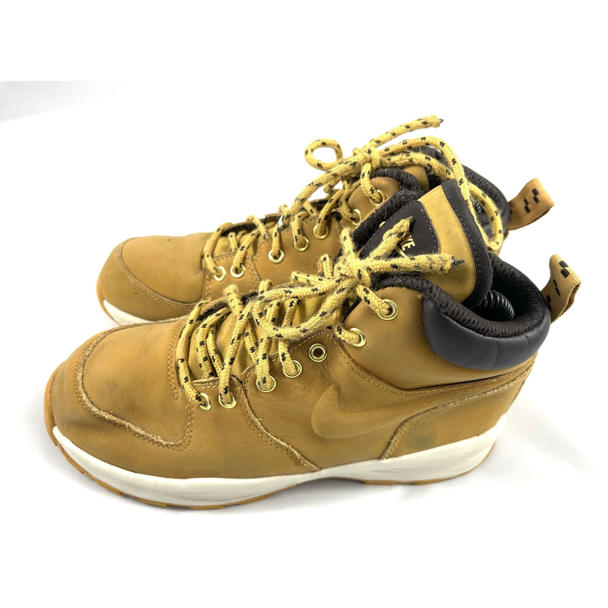 Nike HighTop Sneakers