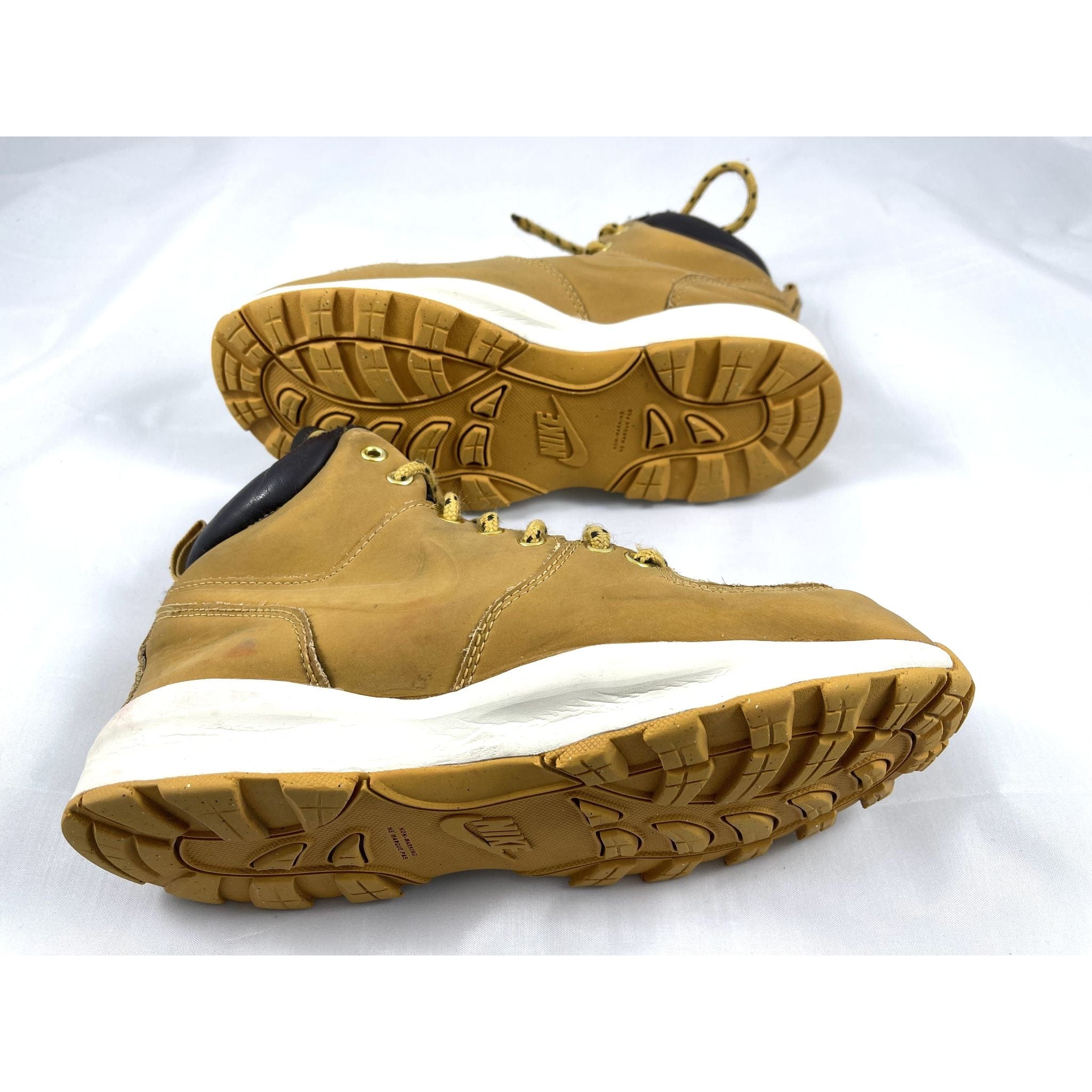 Nike HighTop Sneakers