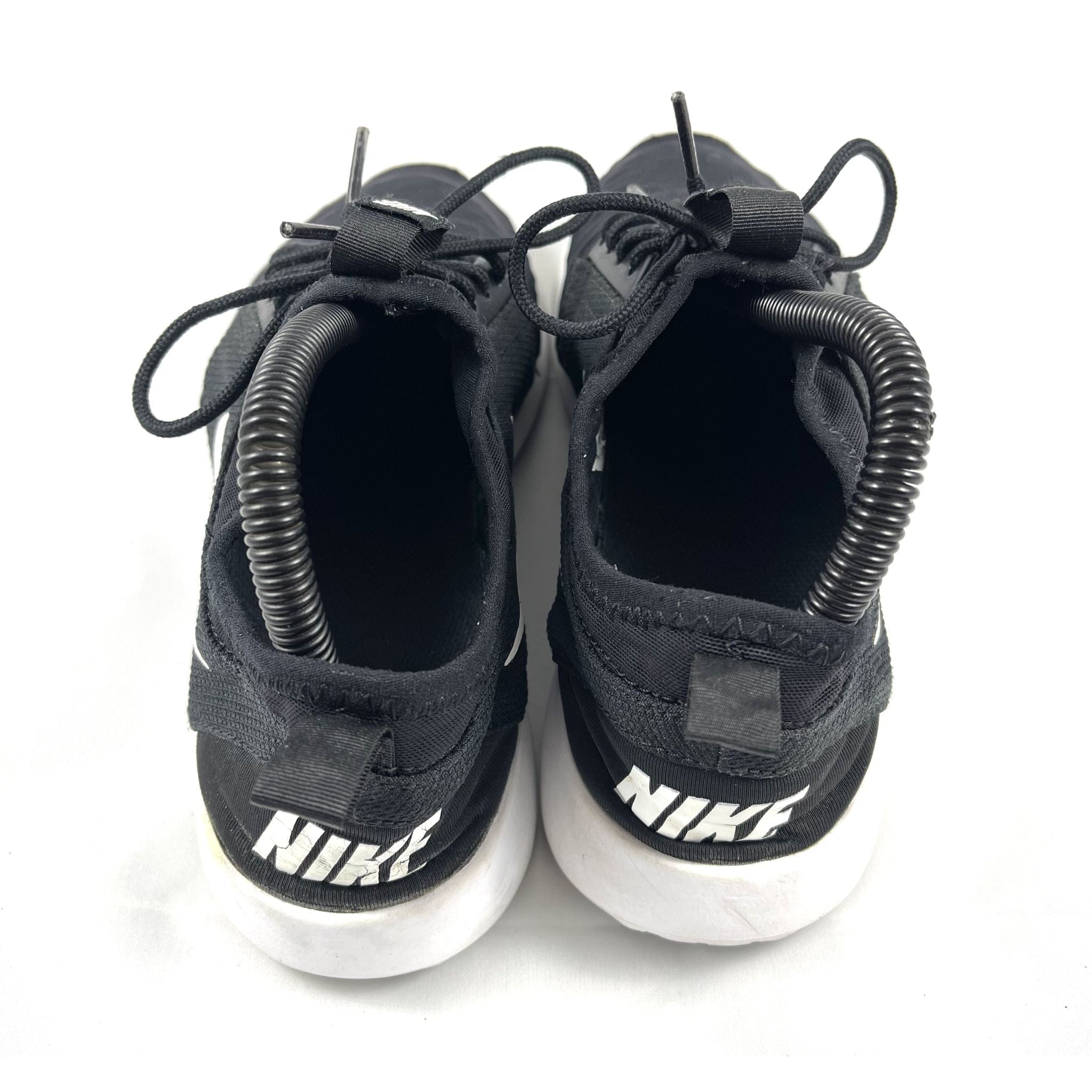 Black Nike Shoes