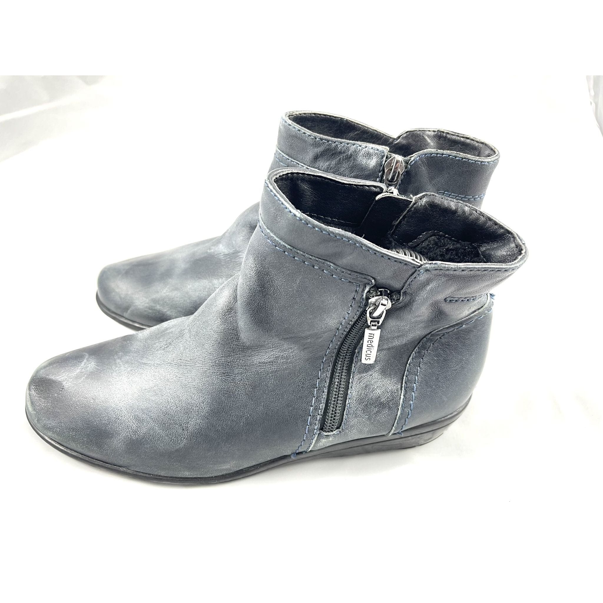 Medicus Black Boots