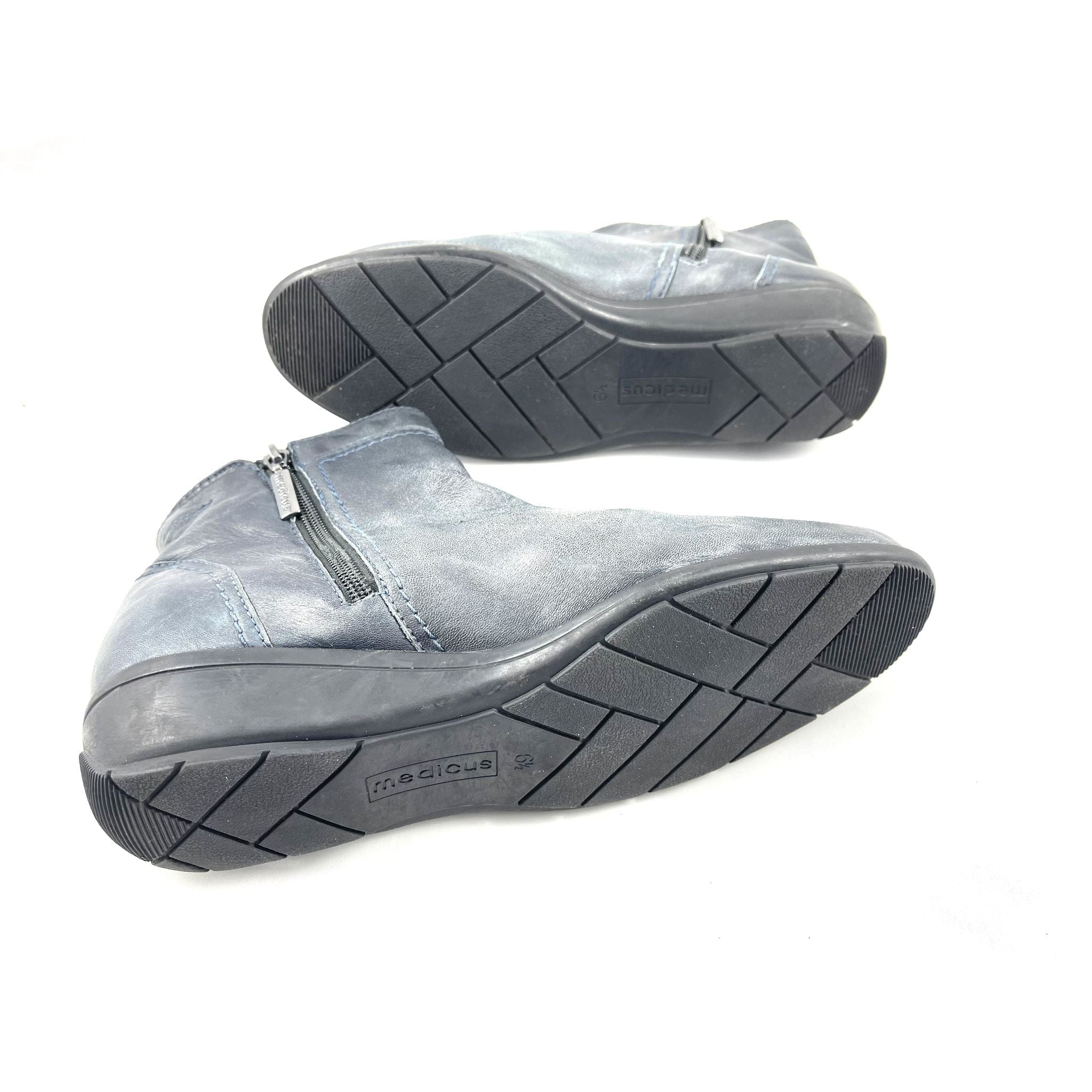 Medicus Black Boots
