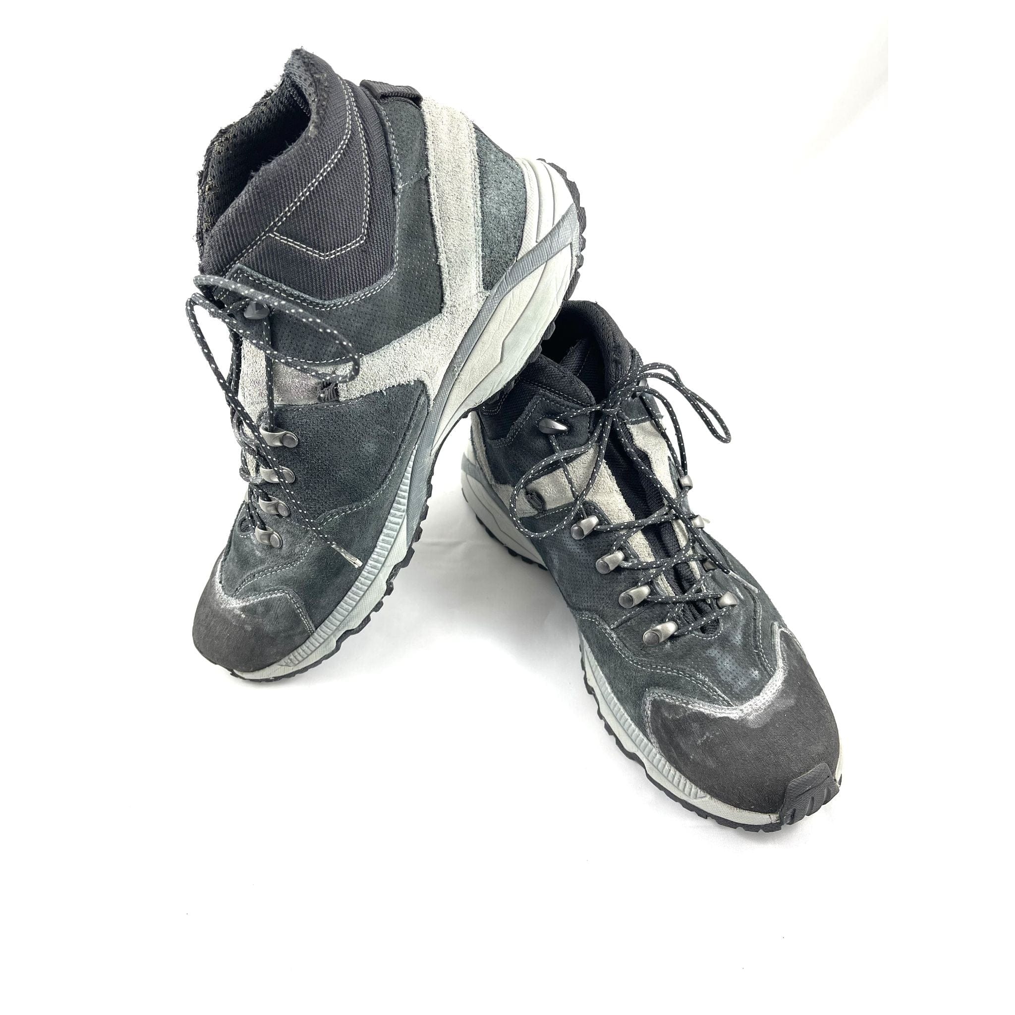 Vibram Black Boots