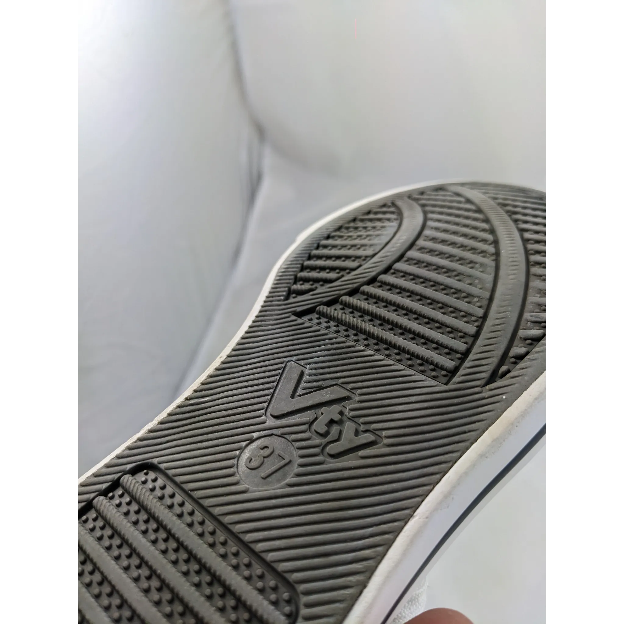 Vty White Hightops