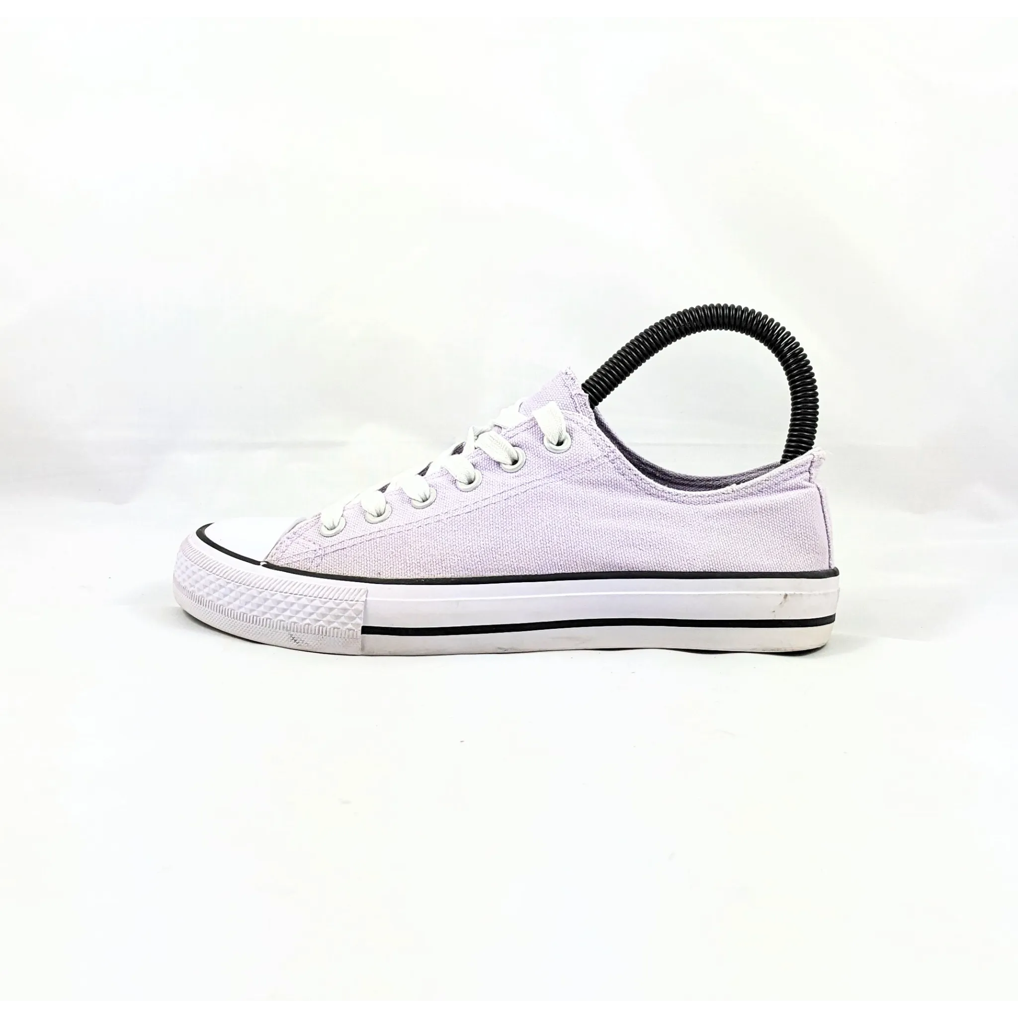 Merry Scott Sneakers