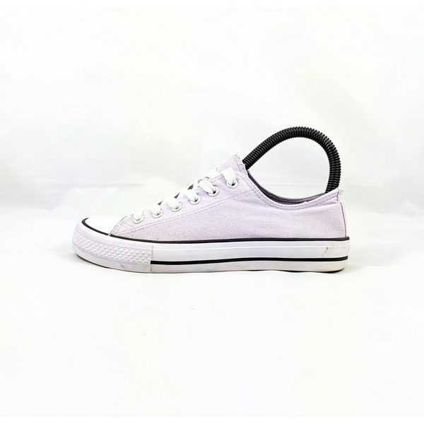 Merry Scott Sneakers