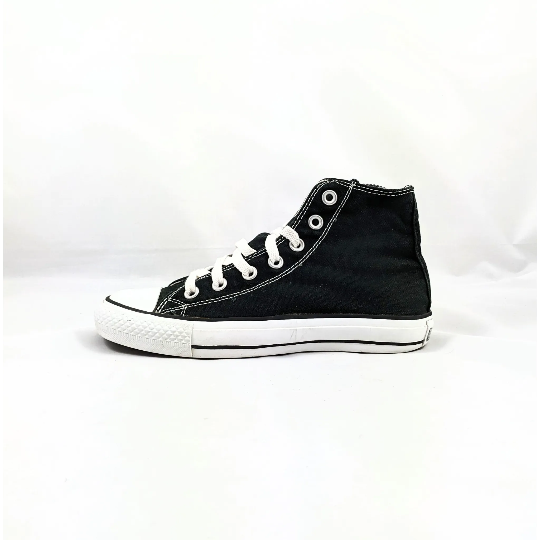 Converse Black Sneakers