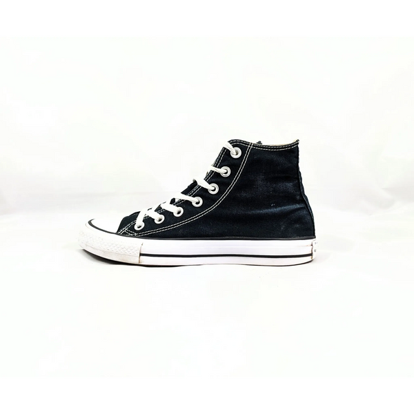 Converse Black Hightops