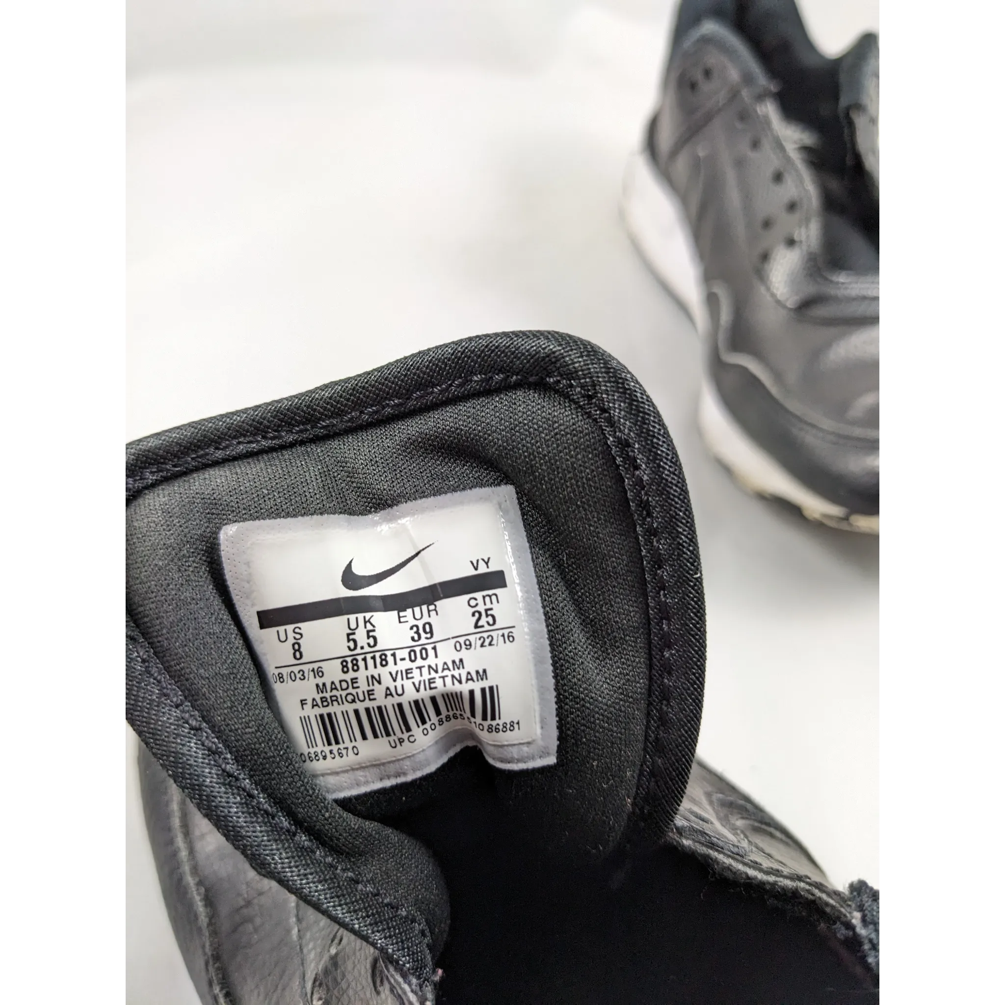 Nike Black Joggers Premium O