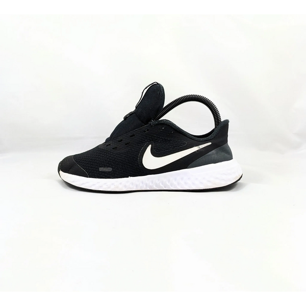 Black Nike Sneakers