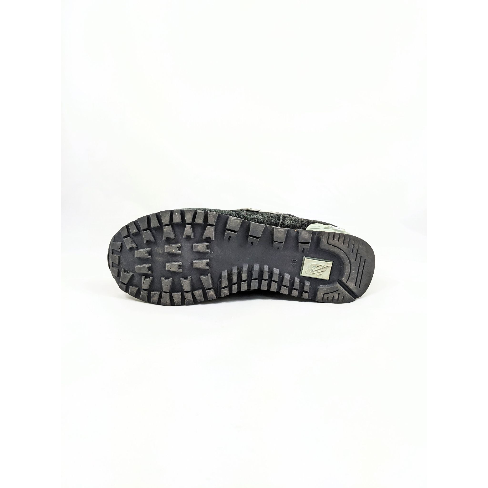 Black New-Balance Sneakers